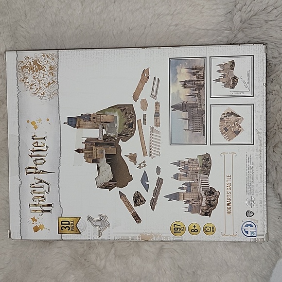 NEW Harry Potter Hogwarts Castle 3D Puzzle - Picture 2 of 3